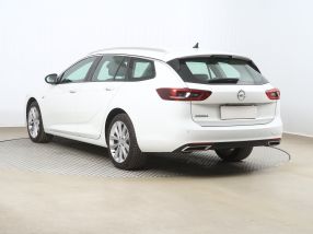 Opel Insignia - 2021