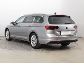 Volkswagen Passat - 2020