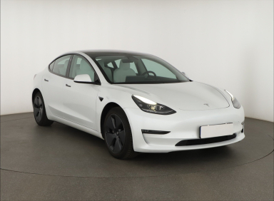 Tesla Model 3 - 2021