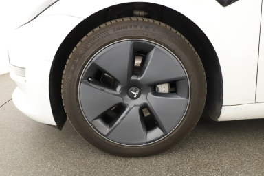 Tesla Model 3 - 2021