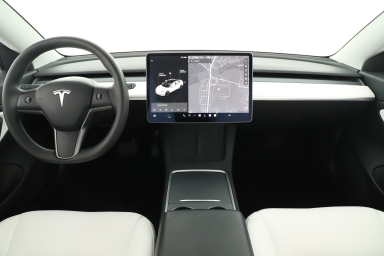 Tesla Model 3 - 2021
