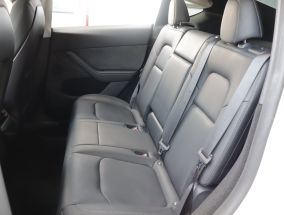 Tesla Model Y - 2022