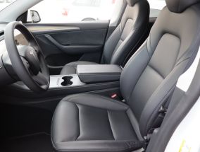 Tesla Model Y - 2022