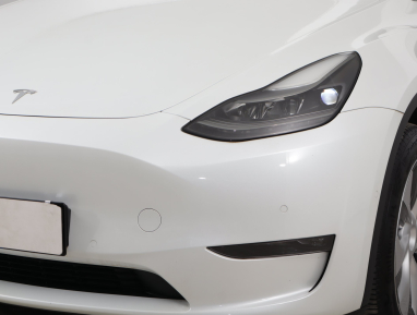 Tesla Model Y - 2022