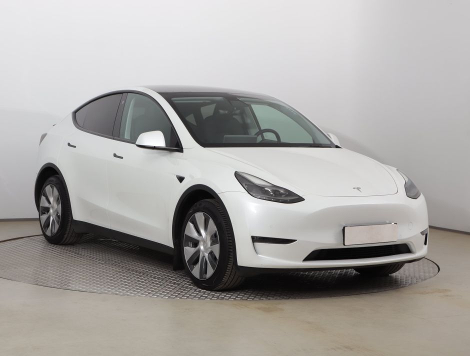 Tesla Model Y - 2022