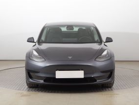 Tesla Model 3 - 2021