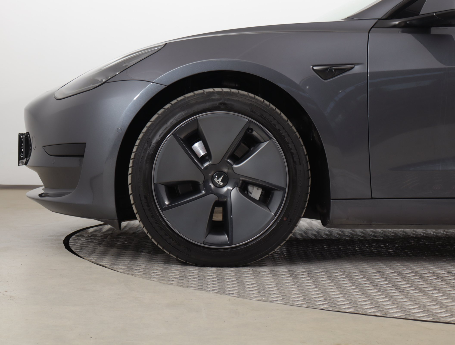 Tesla Model 3 - 2021