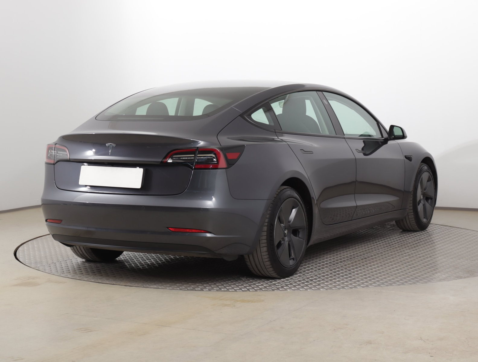 Tesla Model 3 - 2021