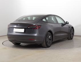 Tesla Model 3 - 2021