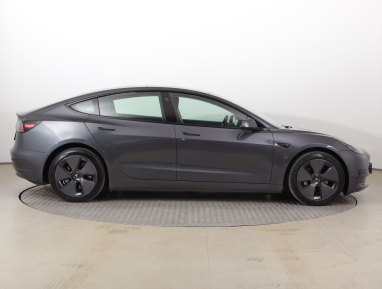 Tesla Model 3 - 2021
