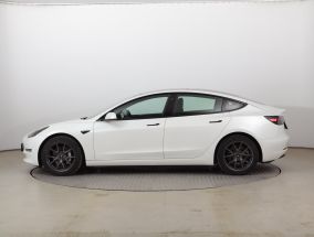 Tesla Model 3 - 2021