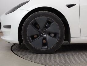 Tesla Model 3 - 2022