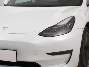 Tesla Model 3 - 2022