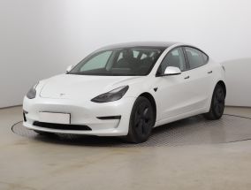 Tesla Model 3 - 2022