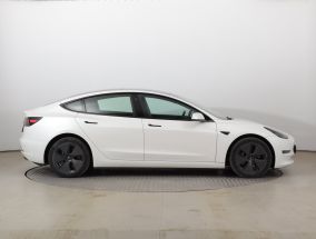 Tesla Model 3 - 2022
