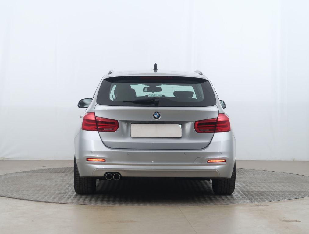 BMW 3