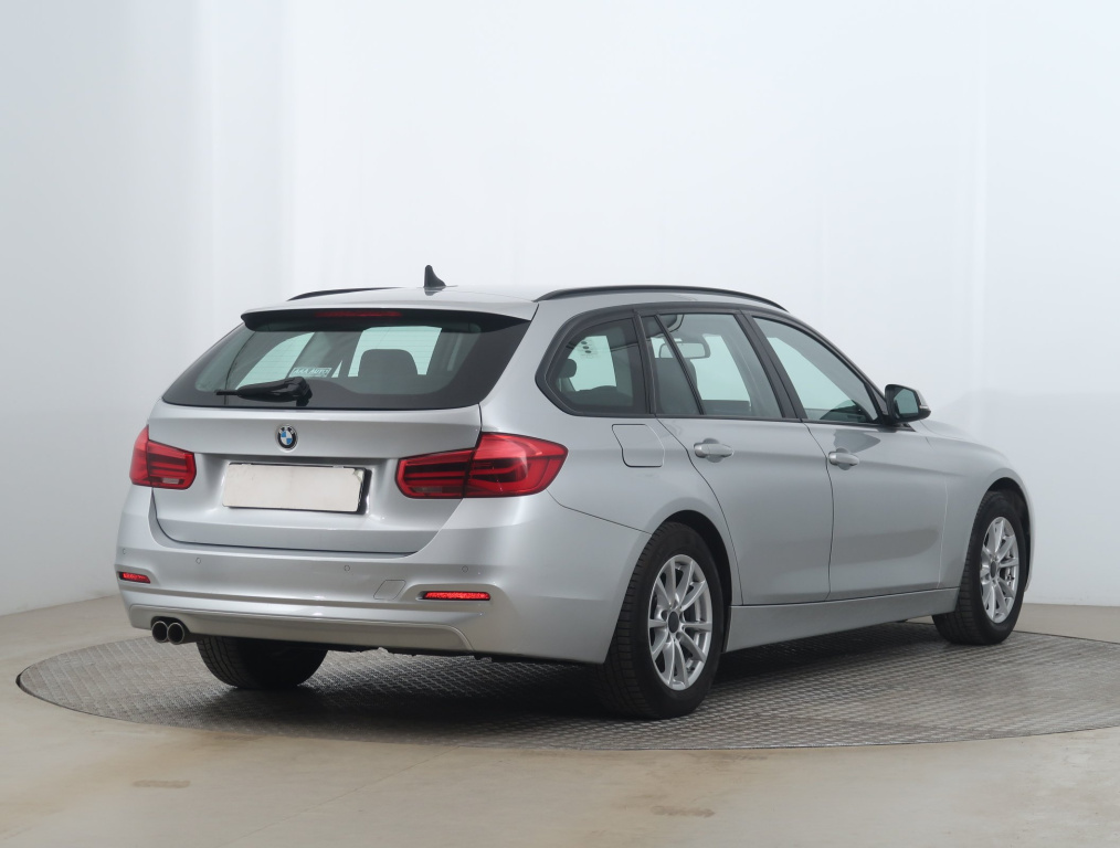 BMW 3