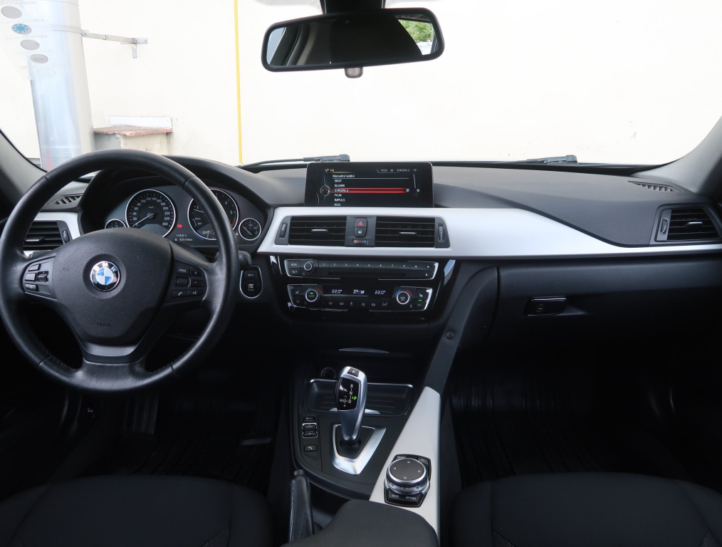 BMW 3