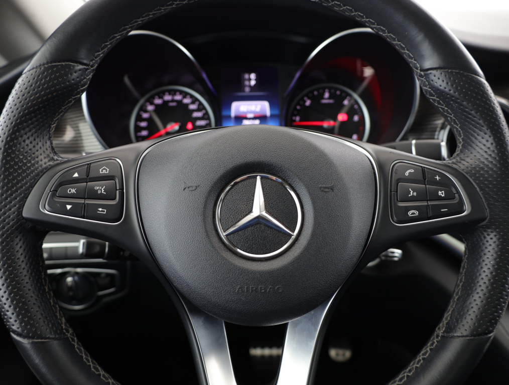 Mercedes-Benz V