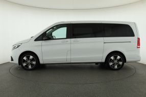 Mercedes-Benz V - 2022