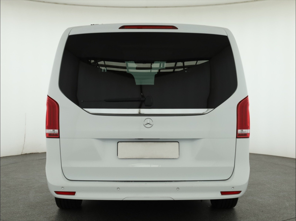 Mercedes-Benz V