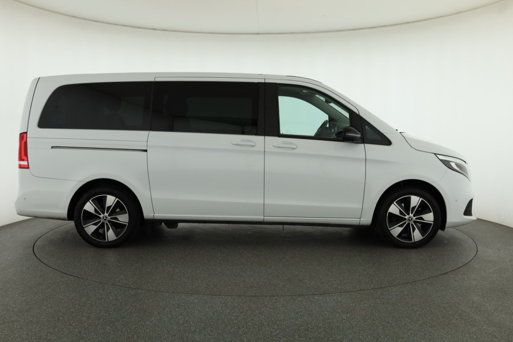 Mercedes-Benz V