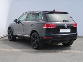 Volkswagen Touareg - 2011
