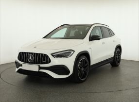 Mercedes-Benz GLA - 2021