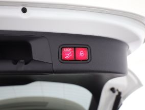 Mercedes-Benz GLA - 2021