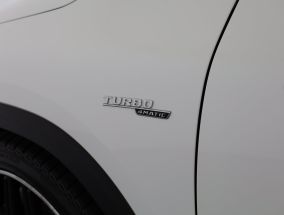 Mercedes-Benz GLA - 2021