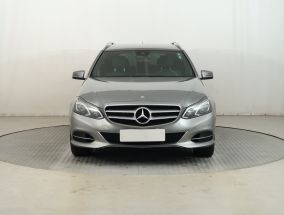 Mercedes-Benz E - 2013