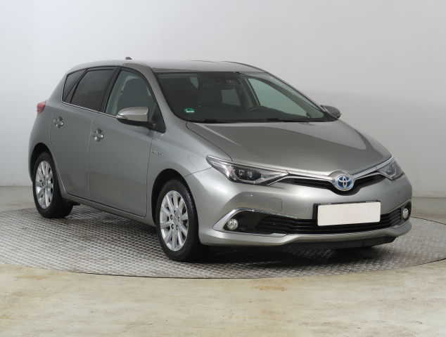 Toyota Auris 2016