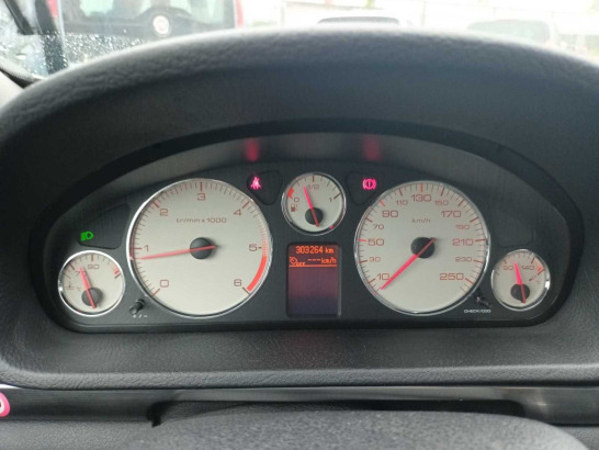 Peugeot 407
