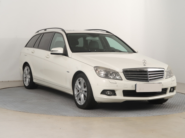 Mercedes-Benz C 2010