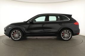 Porsche Cayenne - 2013