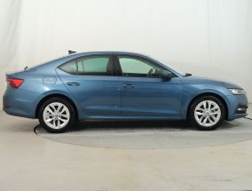 Škoda Octavia - 2021