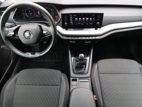 Škoda Octavia - 2021