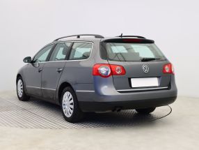 Volkswagen Passat - 2006