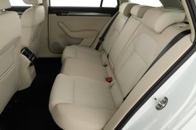 Škoda Superb - 2022