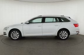 Skoda Superb - 2022