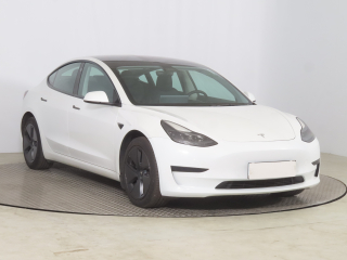 Tesla Model 3, 2021