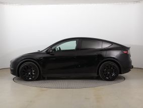 Tesla Model Y - 2021