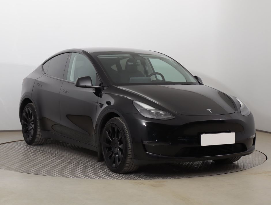 Tesla Model Y - 2021