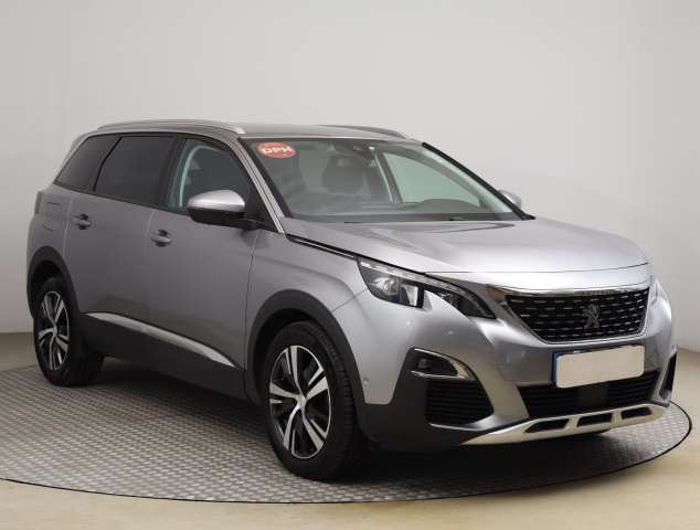 Peugeot 5008 2020