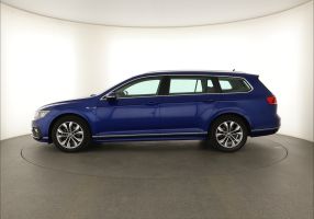 Volkswagen Passat - 2020