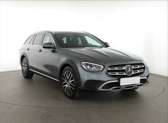 Mercedes-Benz E 2021