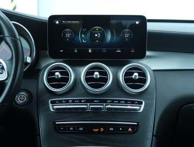 Mercedes-Benz GLC - 2020