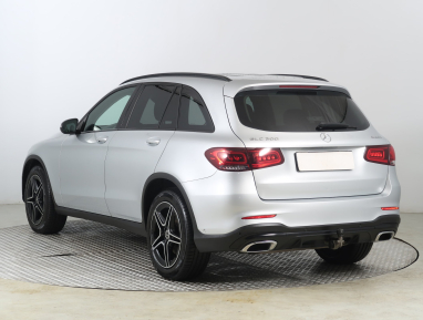 Mercedes-Benz GLC - 2020