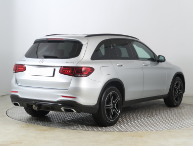 Mercedes-Benz GLC - 2020
