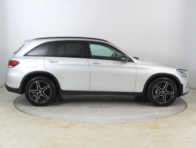 Mercedes-Benz GLC - 2020